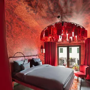 Hotel 25hours Piazza San Paolino Florence