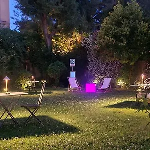 Bed & Breakfast Riari Garden Rome