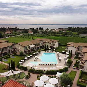 Aparthotel Garda Moniga del Garda