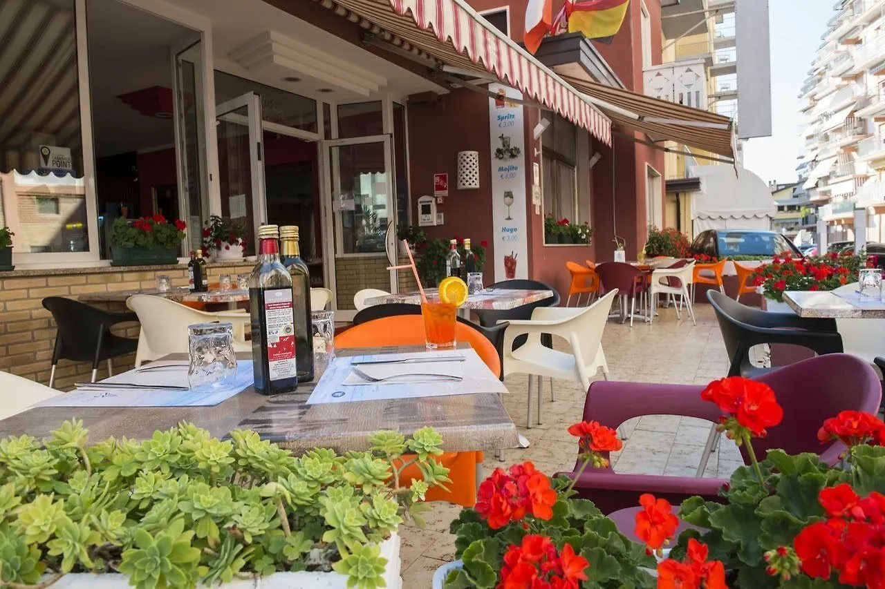 Hotel Malibran Lido di Jesolo 2*,